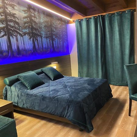 Oasilandia Bed & Breakfast Dorno Luaran gambar
