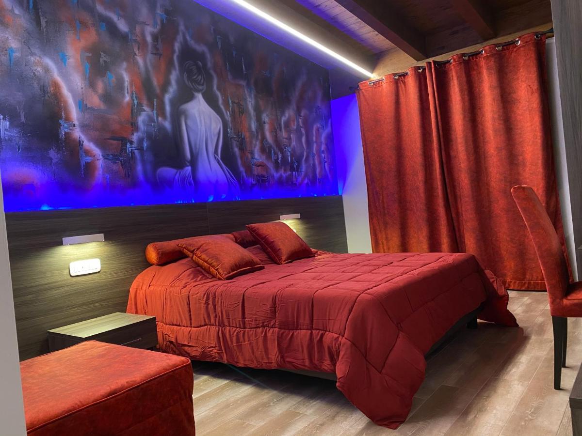 Oasilandia Bed & Breakfast Dorno Luaran gambar
