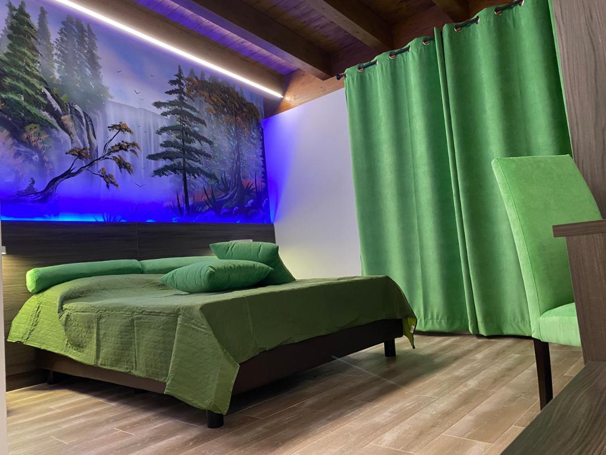 Oasilandia Bed & Breakfast Dorno Luaran gambar