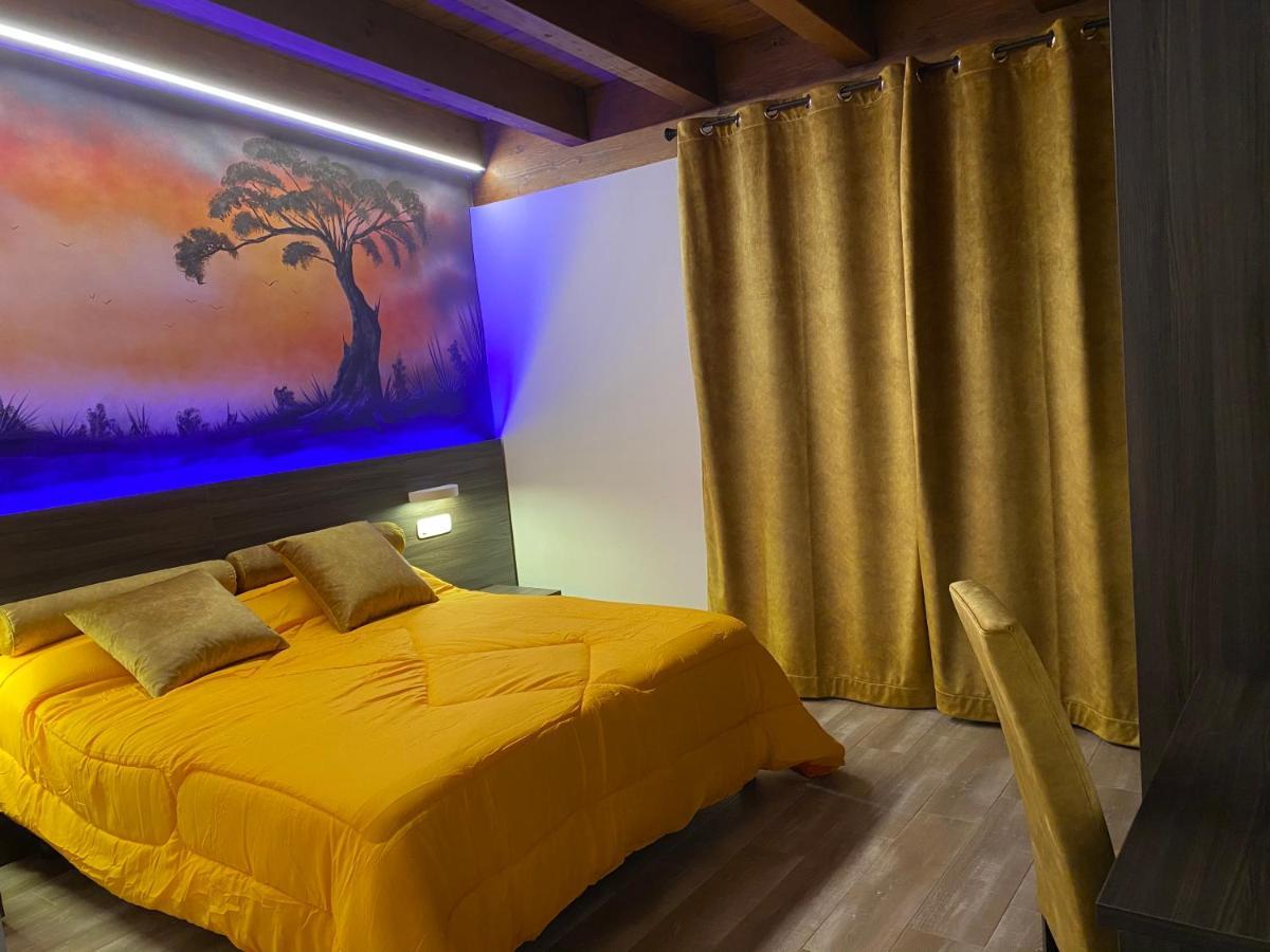 Oasilandia Bed & Breakfast Dorno Luaran gambar