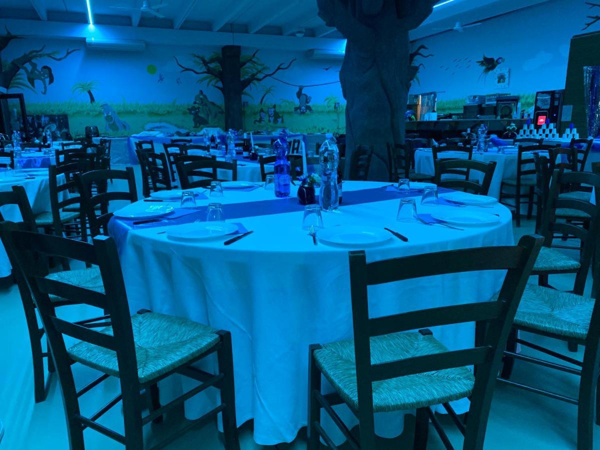 Oasilandia Bed & Breakfast Dorno Luaran gambar